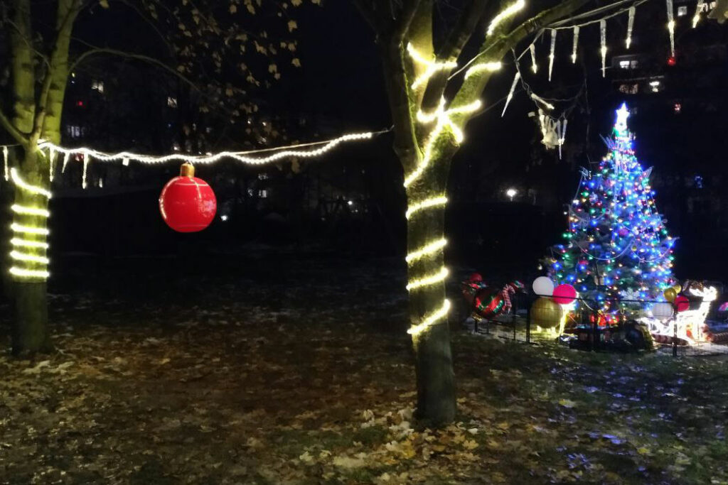 weihnachten, weihnachtsleuchten, lichter, garten, kmv jugendhilfe